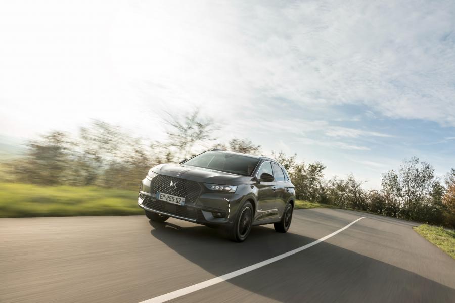  DS 7 Crossback Performance Line (X74) 2017 года  (WW) (фото 12 из 16)